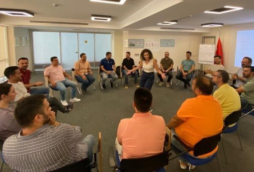 ZF TR DEĞİŞİM YÖNETİMİ VE KOÇLUK YETKİNLİKLERİ EĞİTİMLERİ